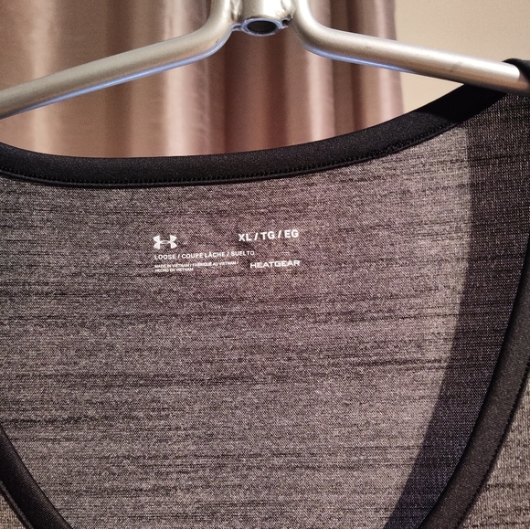 Under Armour tank top - Picture 4 of 6